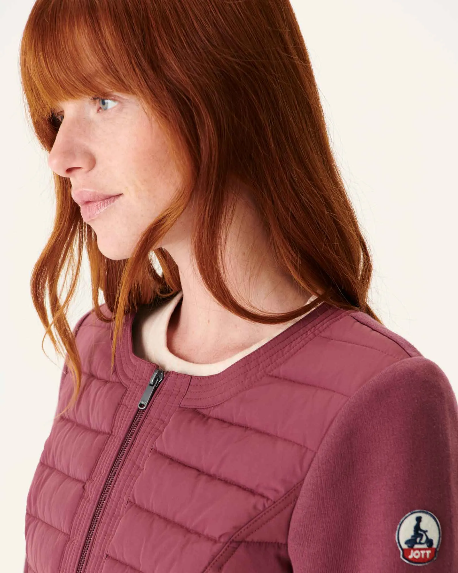 Burgundy Almeria lightweight bi-fabric puffer jacket