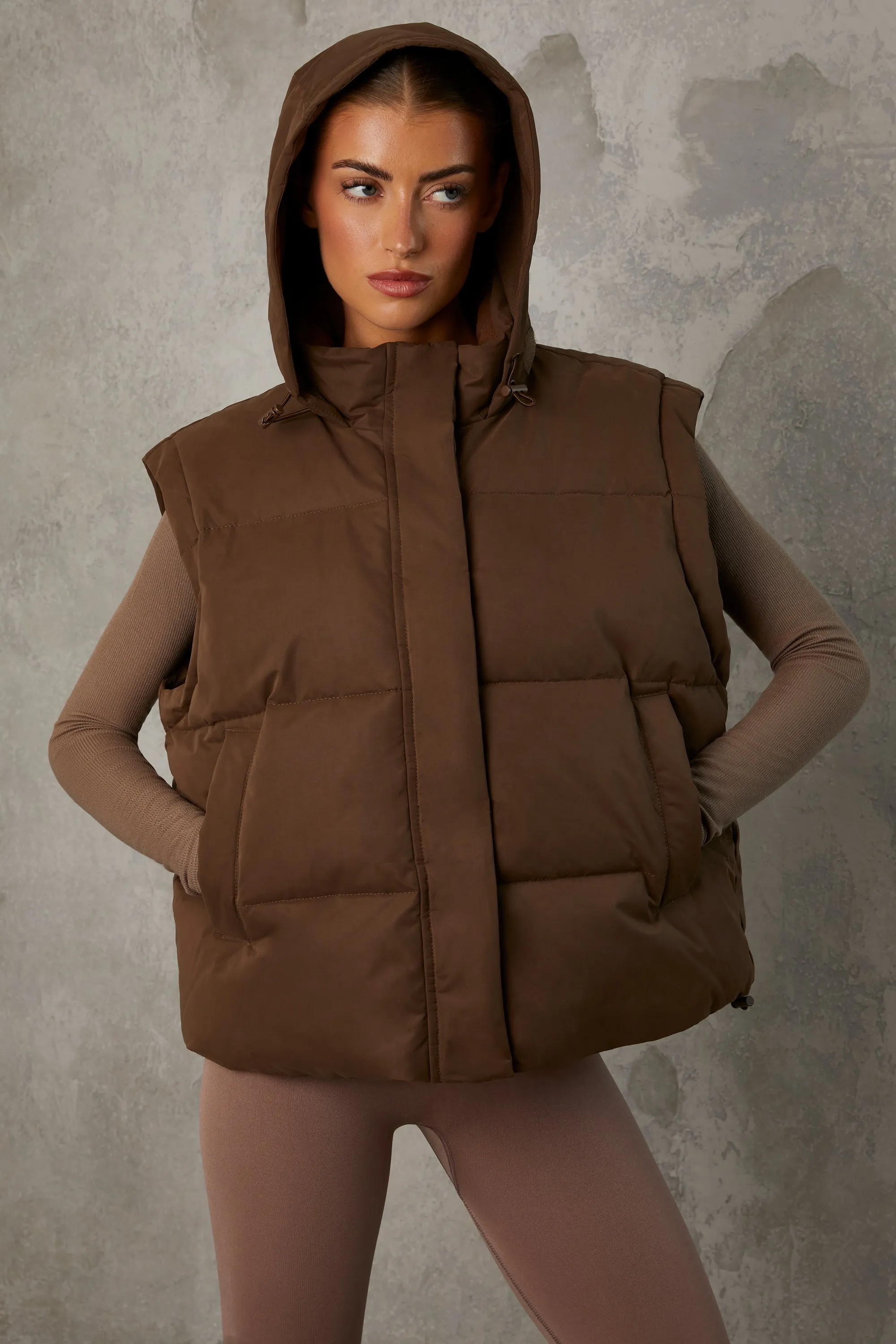 Cropped Puffer Jacket with Detachable Sleeves in Cocoa Brown