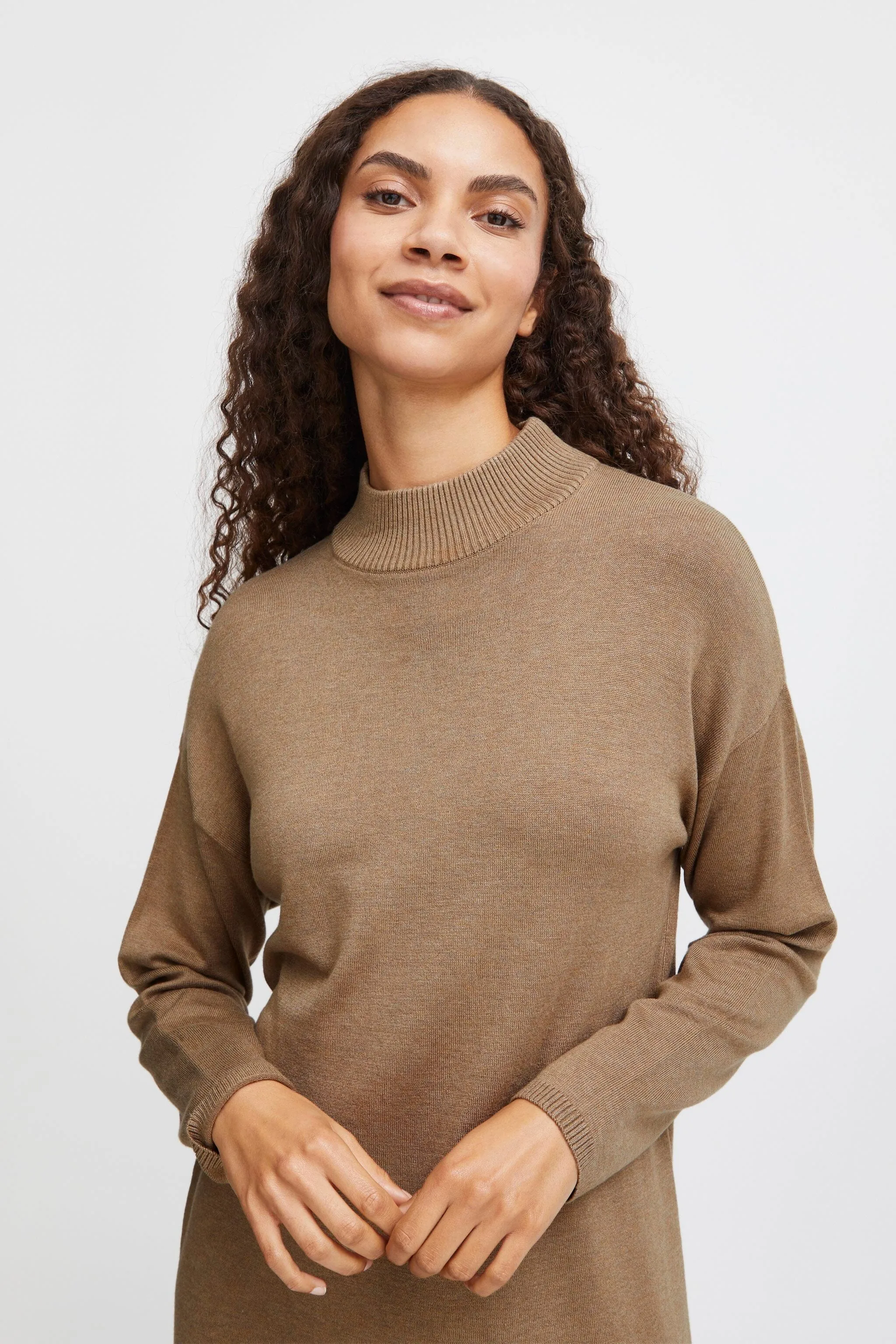 ELEVATED CAMEL SWEATER DRESS