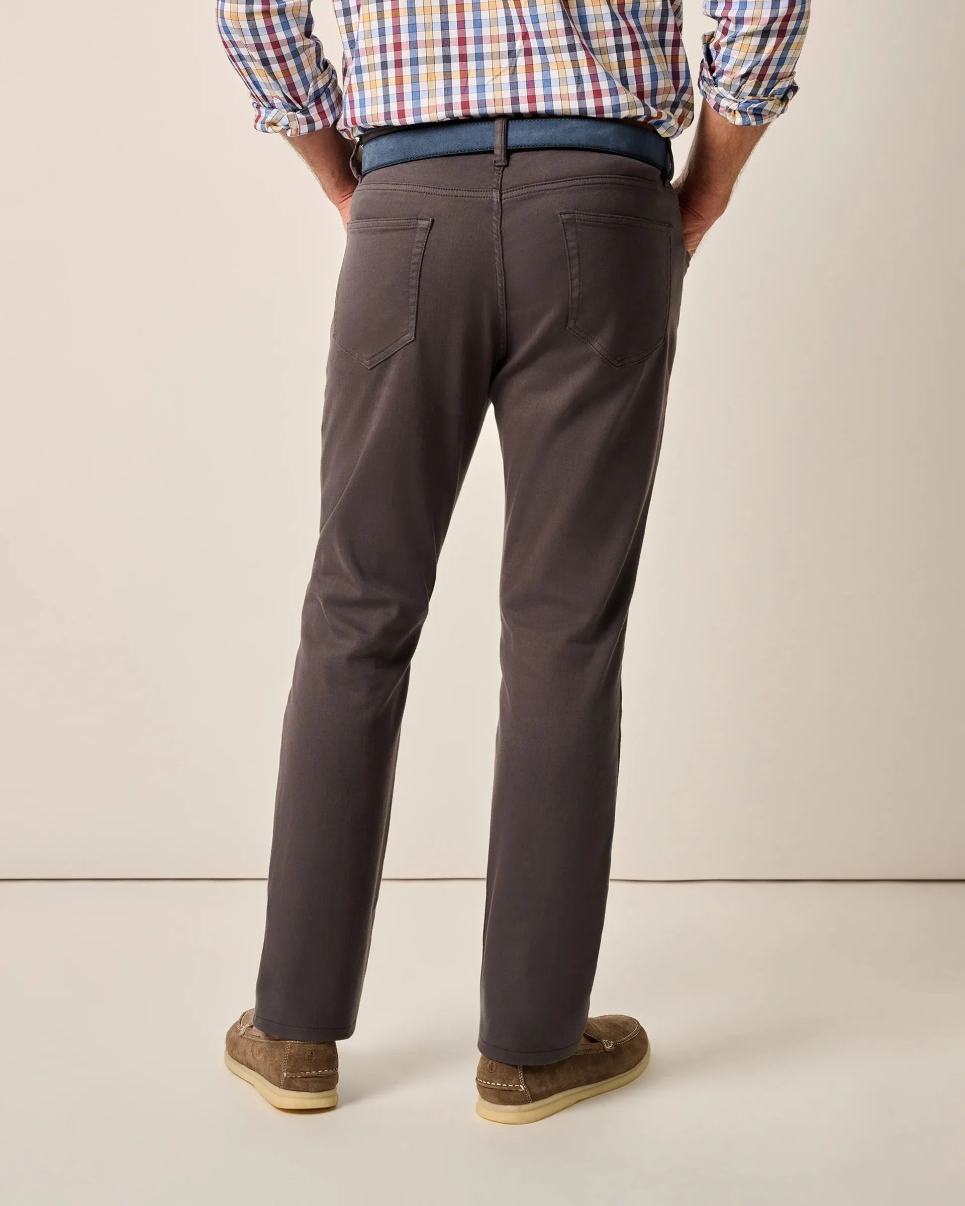 Johnnie-O Newport 5-Pocket Cotton Pant In Charcoal