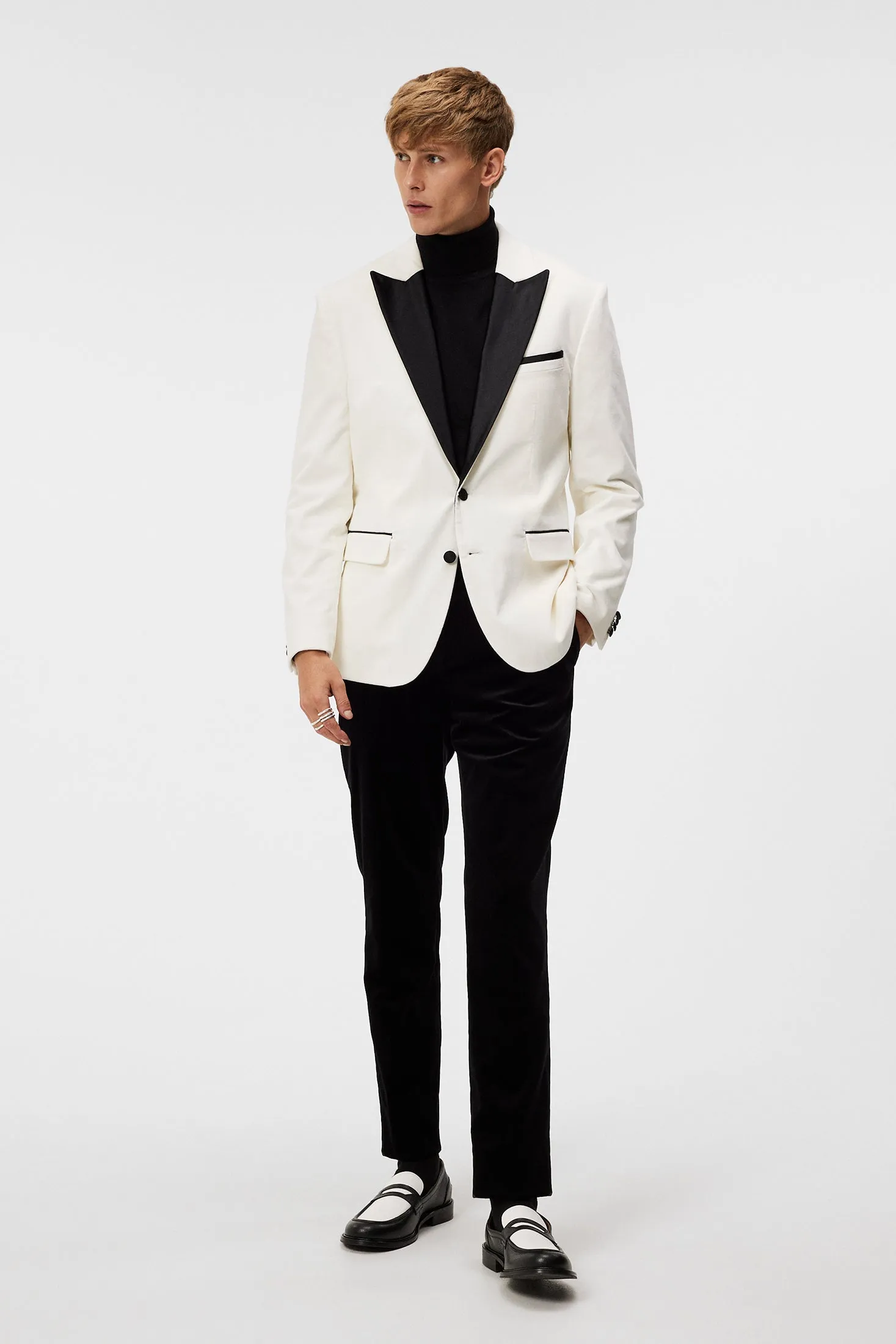 Lenny Velvet Blazer