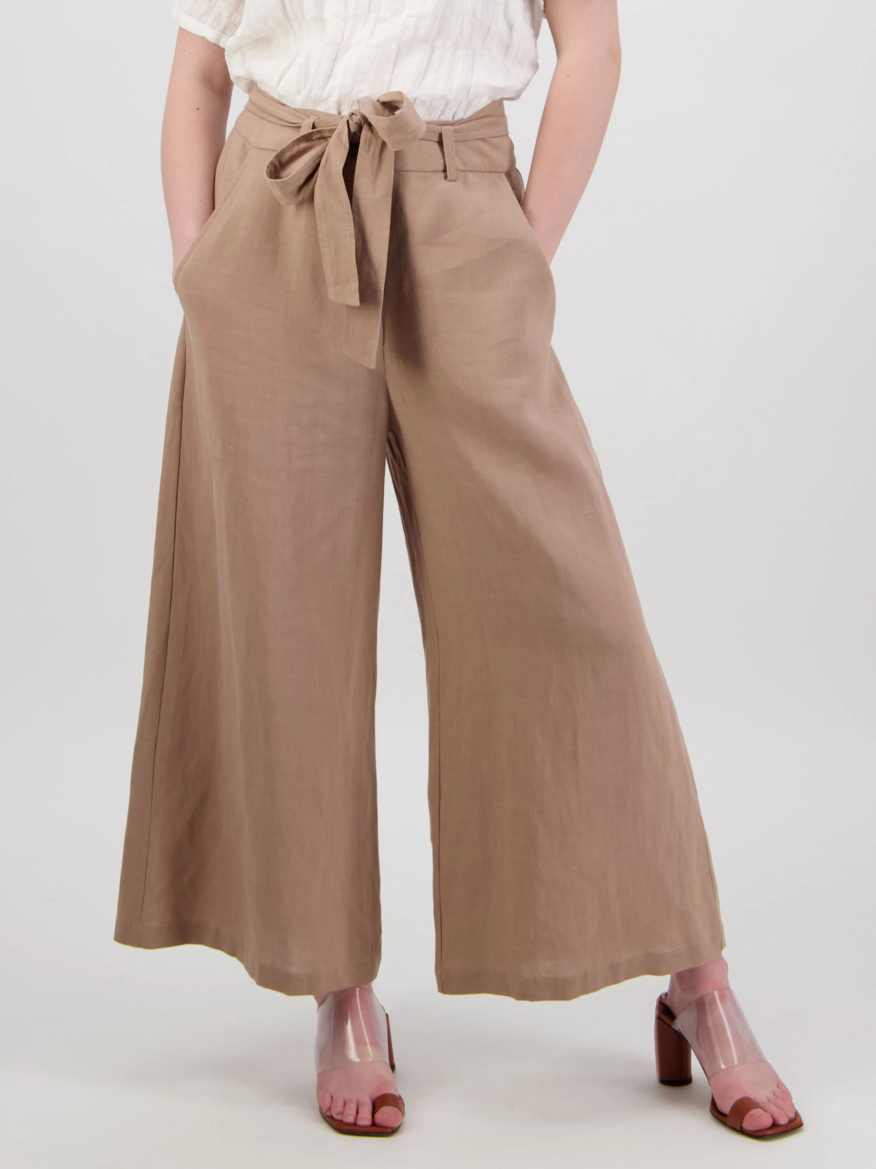 Linen Flared Trouser