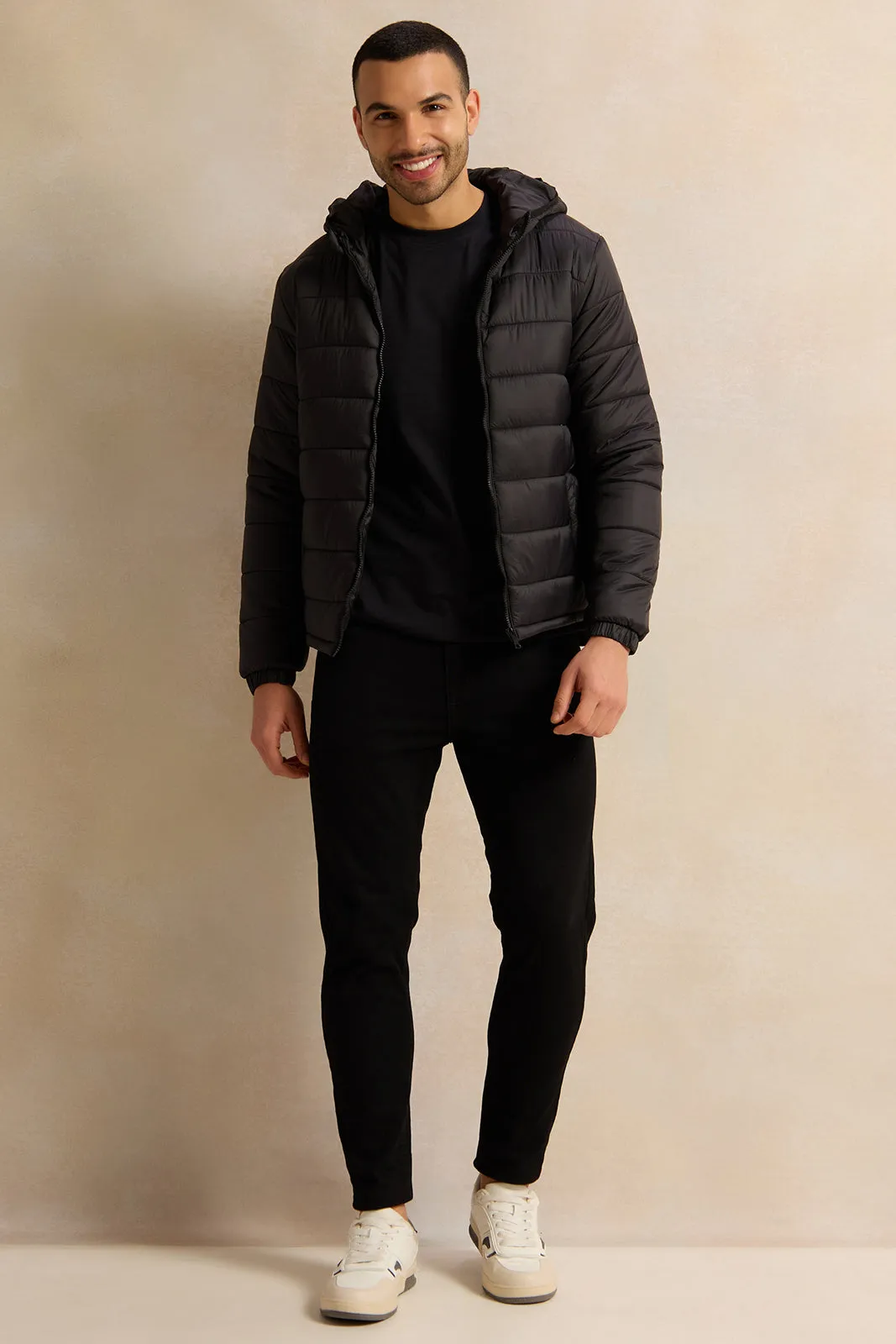 Men Black Long Sleeve Puffer Jacket