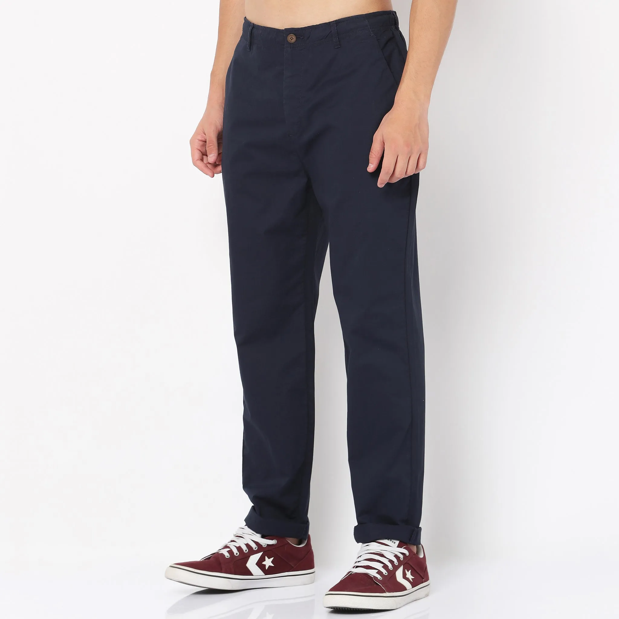 Relaxed Fit Solid Mid Rise Chinos