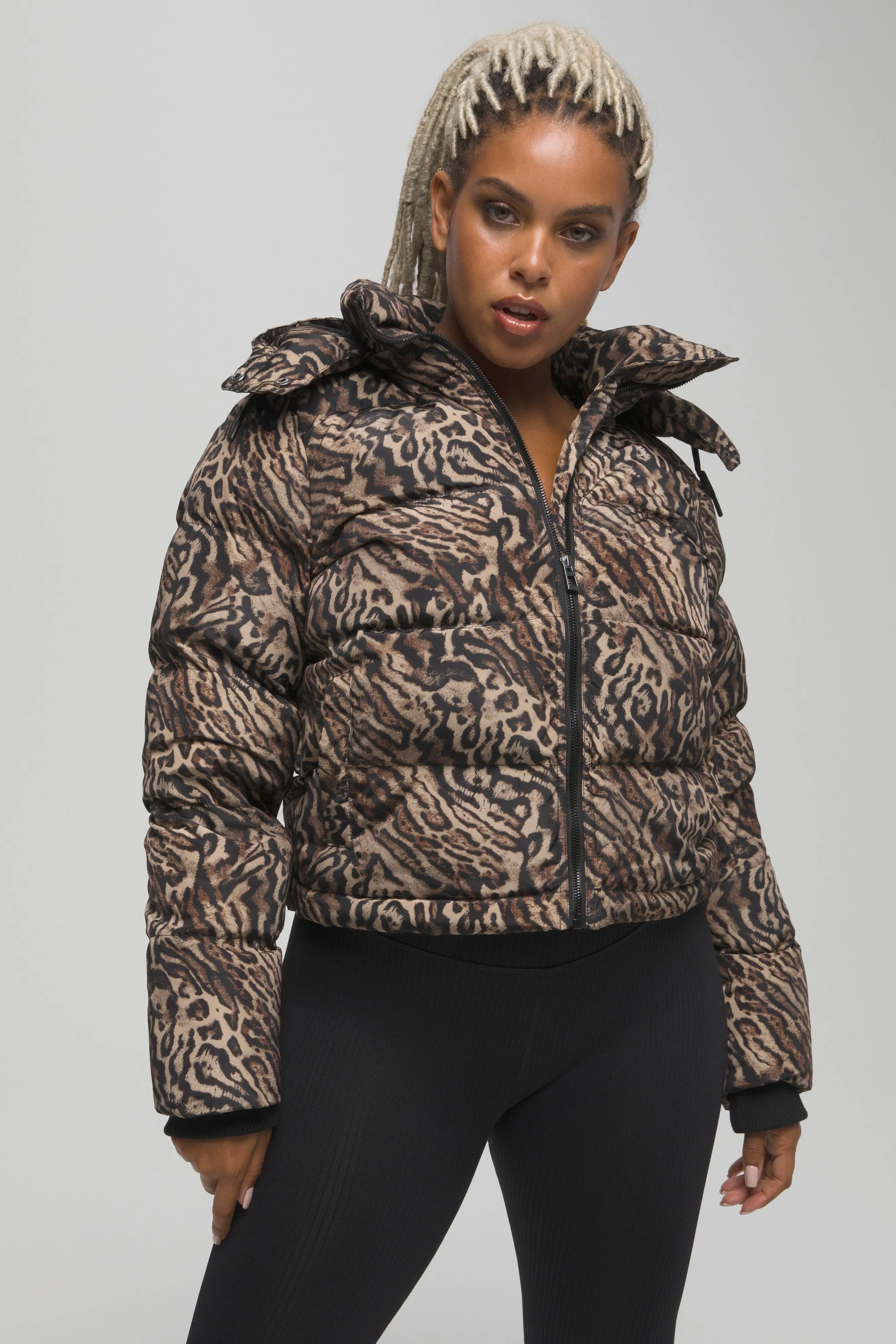 STATEMENT PUFFER | JAGUAR001