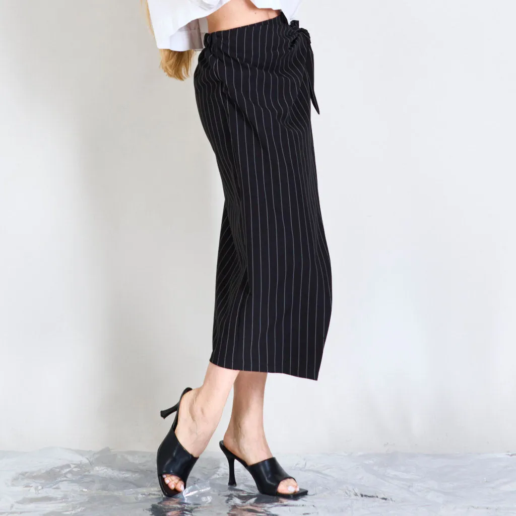 Stripped cropped pants wholesale