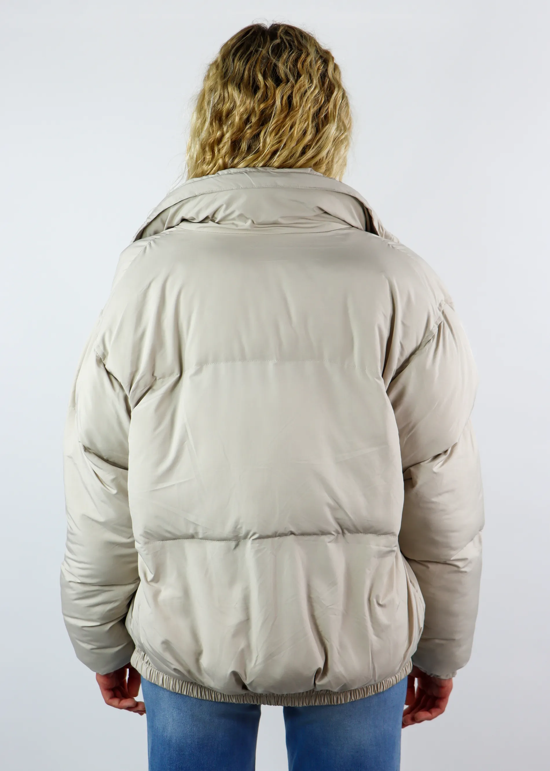 Woman Like Me Puffer Jacket ★ Beige